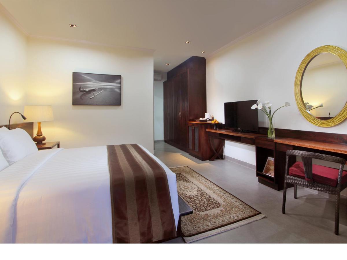 Griya Santrian A Beach Resort And Spa Sanur Dış mekan fotoğraf